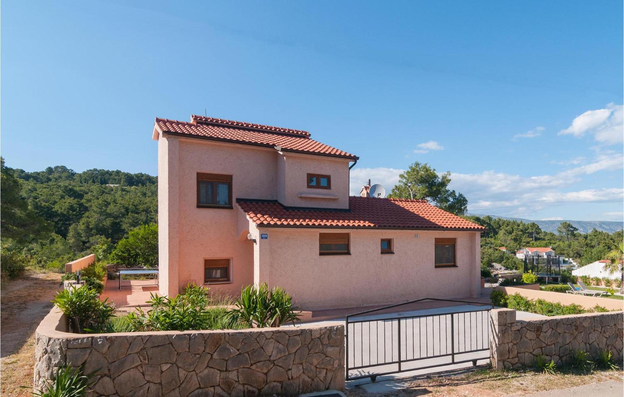Cozy Home In Mudri Dolac With Kitchen Basina Exterior photo